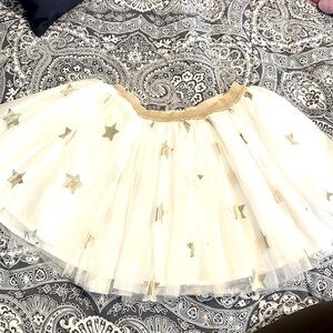 Cute white with gold stars skirt size 5T